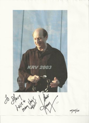 thumbnail_Autographedpicture